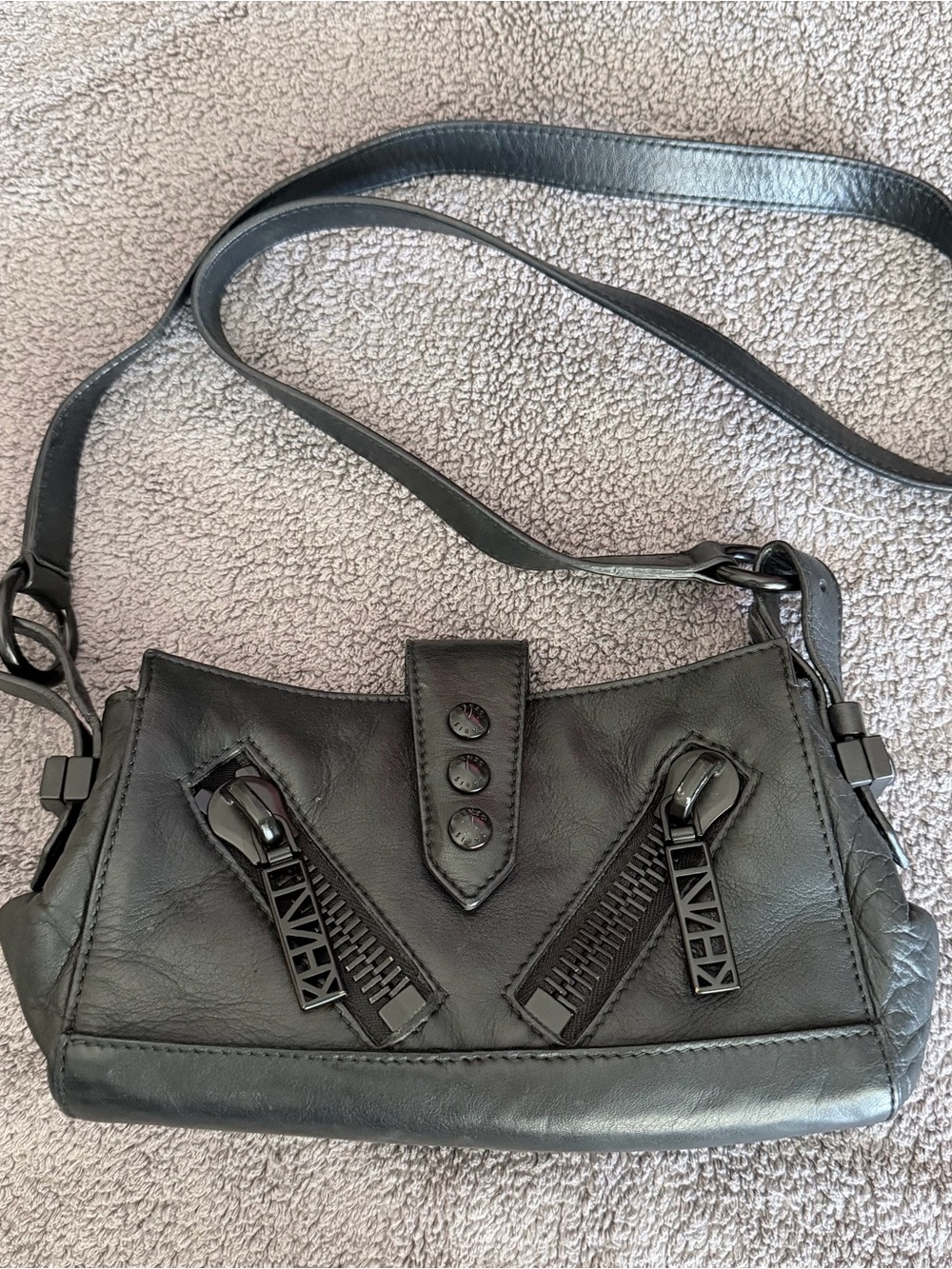 Kenzo Black Leather Shoulder Bag with Decorative Zippers